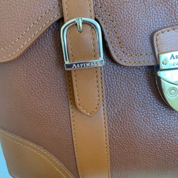 NWOT Vintage 2 tone Aspinal of London Mollie Satchel. - Picture 3 of 15